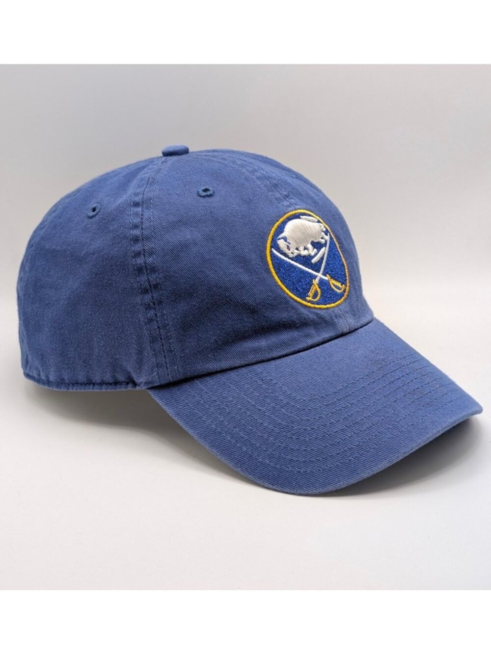 Buffalo Sabres Hockey Hat Fitted Size XL Blue NHL Cap Twins Vintage Retro Logo